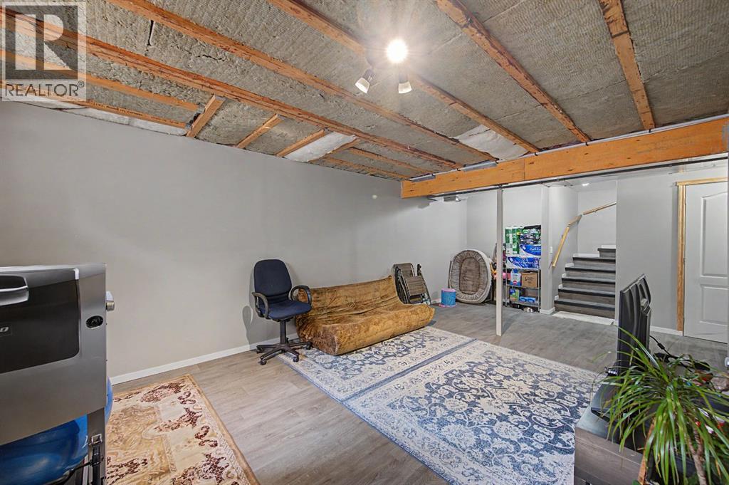 1600 Copperfield Boulevard SE - 35
