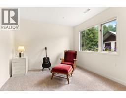 1587 Pratico Road, Revelstoke, BC V0E2S1 Photo 37