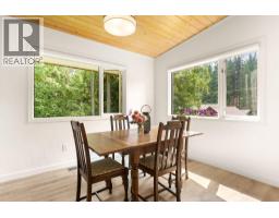 1587 Pratico Road, Revelstoke, BC V0E2S1 Photo 11