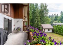 1587 Pratico Road, Revelstoke, BC V0E2S1 Photo 40