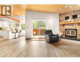 1587 Pratico Road, Revelstoke, BC V0E2S1 Photo 12