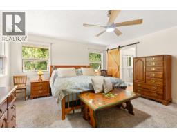 1587 Pratico Road, Revelstoke, BC V0E2S1 Photo 22