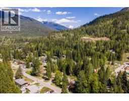 1587 Pratico Road, Revelstoke, BC V0E2S1 Photo 51