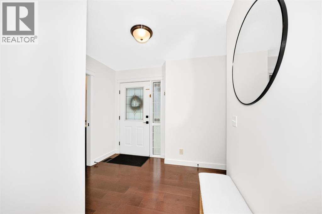262 Coventry Court NE, Coventry Hills, Calgary photo 4