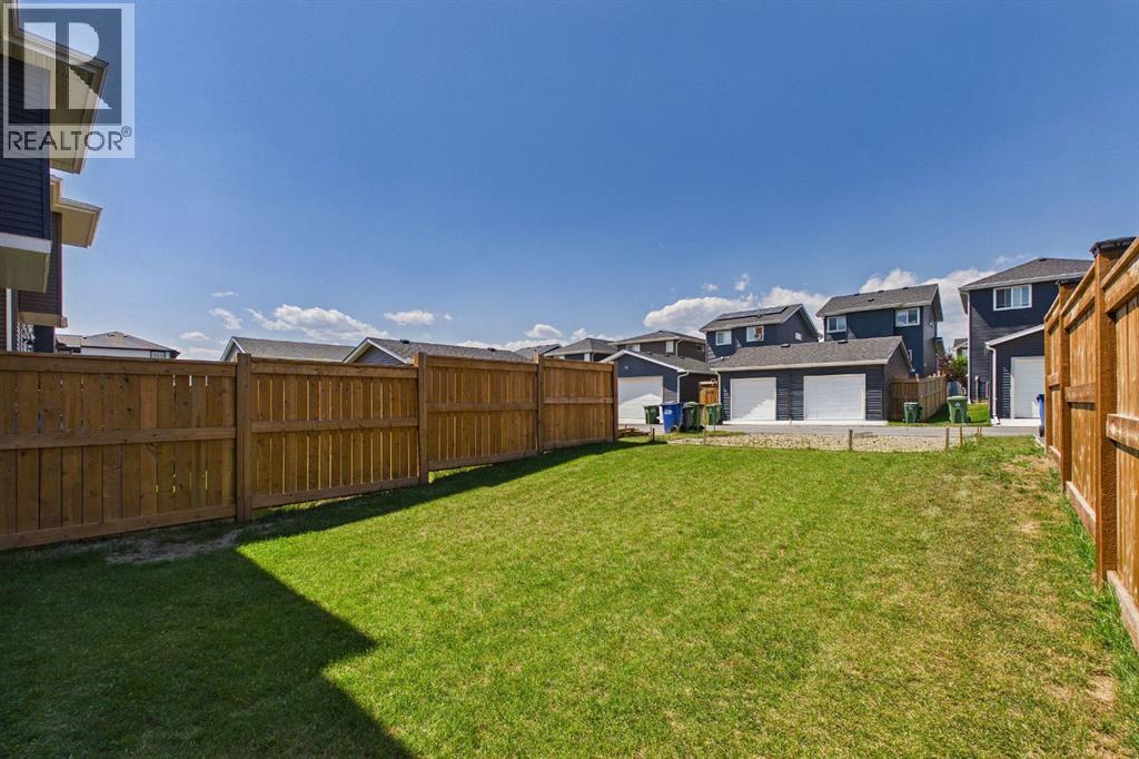 31 Sundown Manor, Cochrane