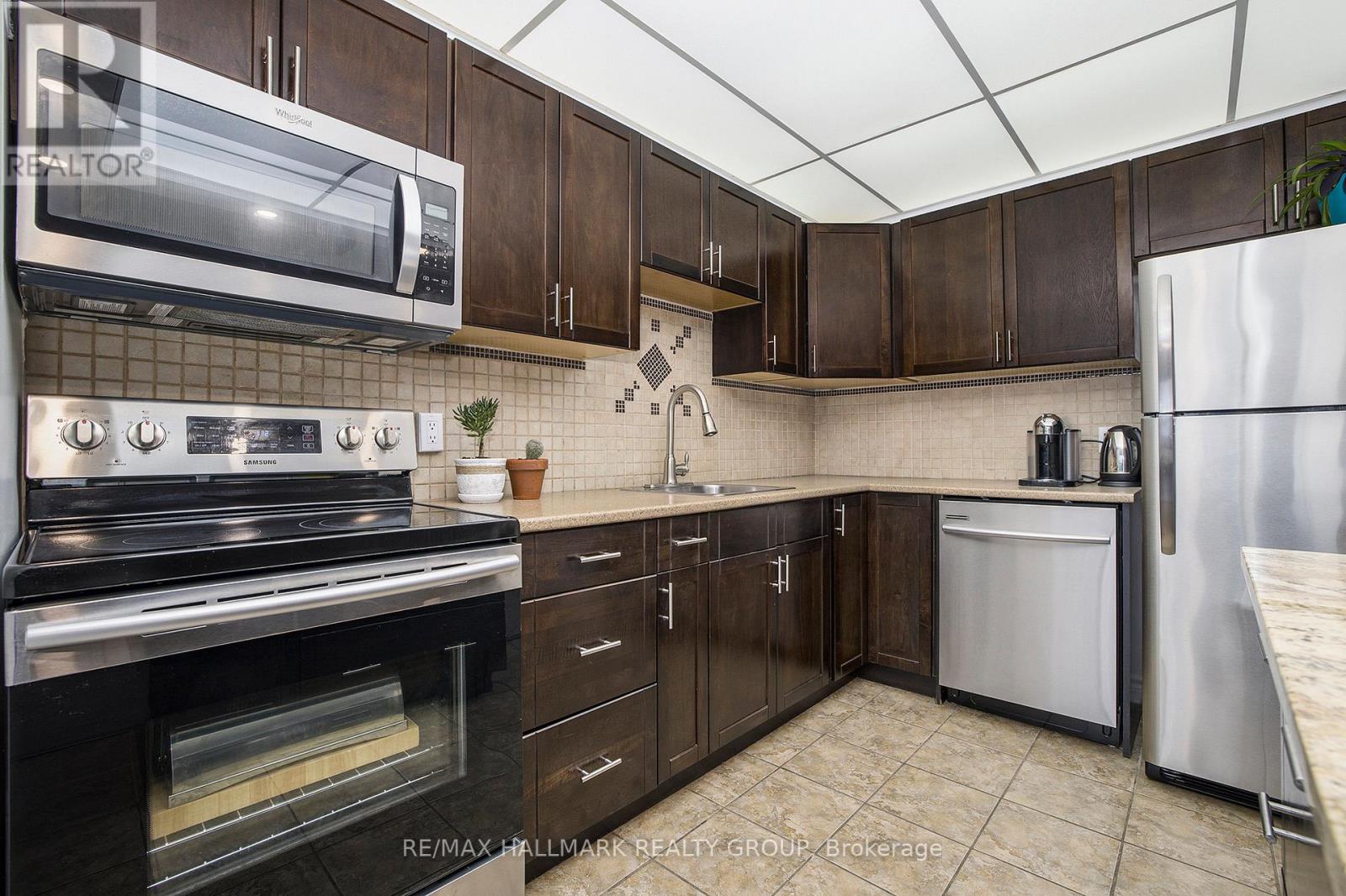 2 Bed, 1 Bath House for Sale in Ottawa – 1005 – 1380 PRINCE OF WALES DRIVE, Ottawa – MLS# X13628736 - Image 9