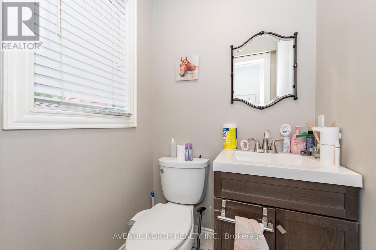 501 LAWLER CRESCENT - 4