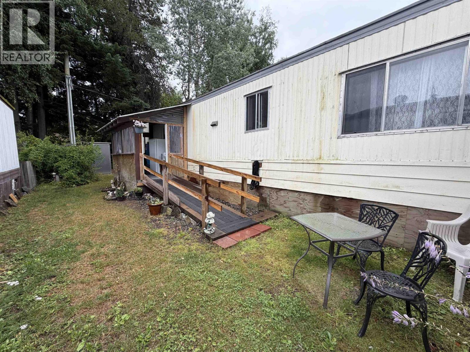 #24 4625 GRAHAM AVENUE - Image 20