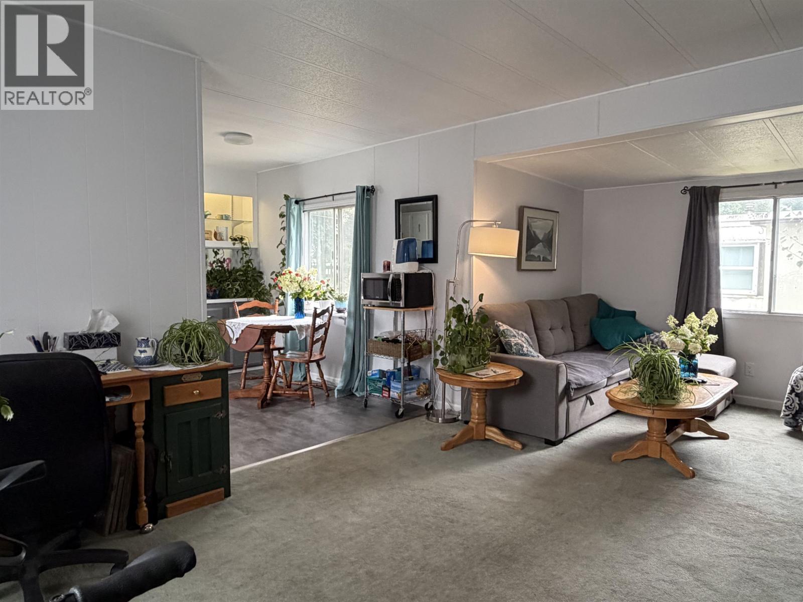 #24 4625 GRAHAM AVENUE - Image 5
