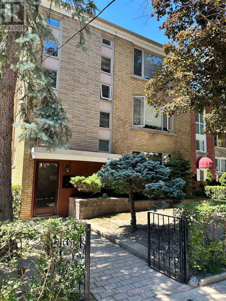 Photo of 34 Rosewell Avenue