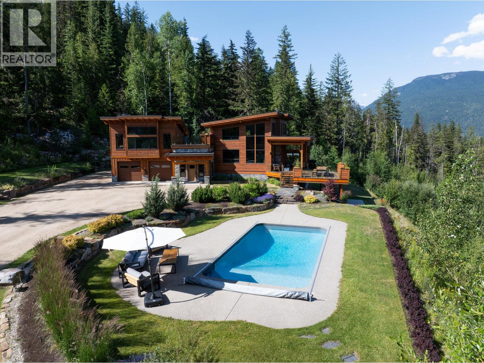 1917 Mt McPherson Drive - 3