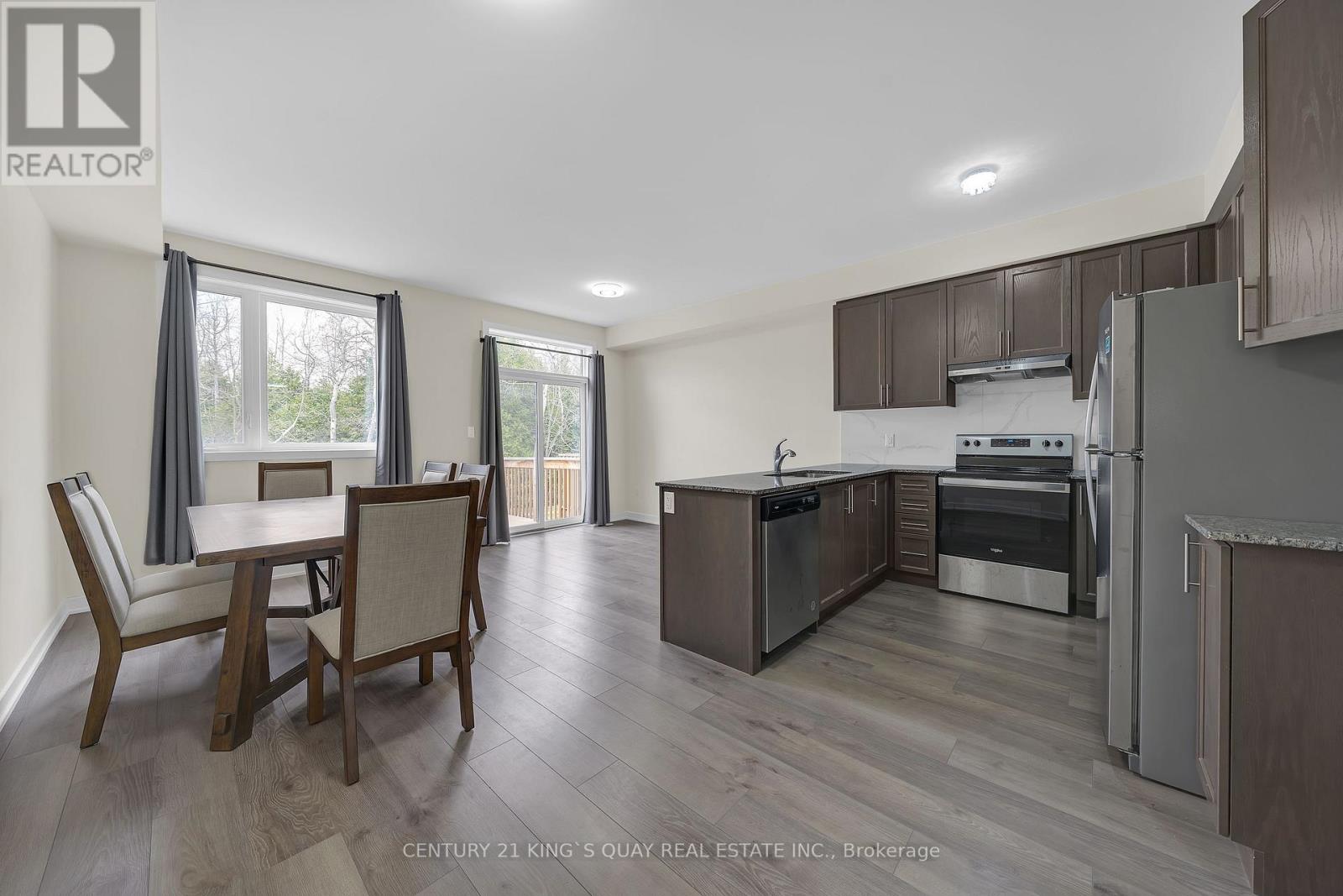 #33 250 FINCH AVENUE - 14
