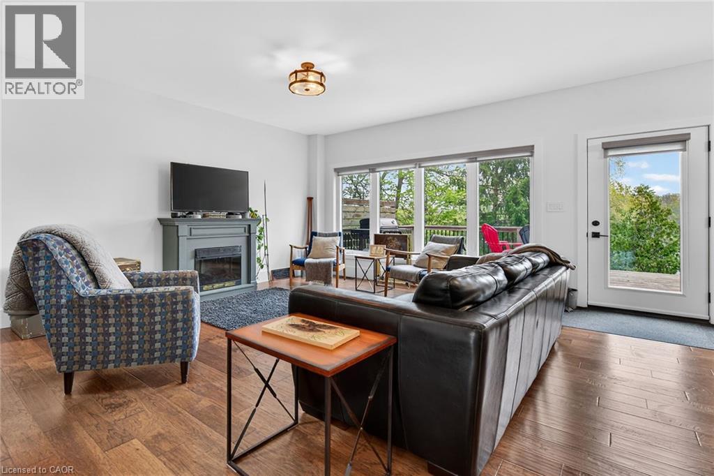1300 RIVER Road - Image 19