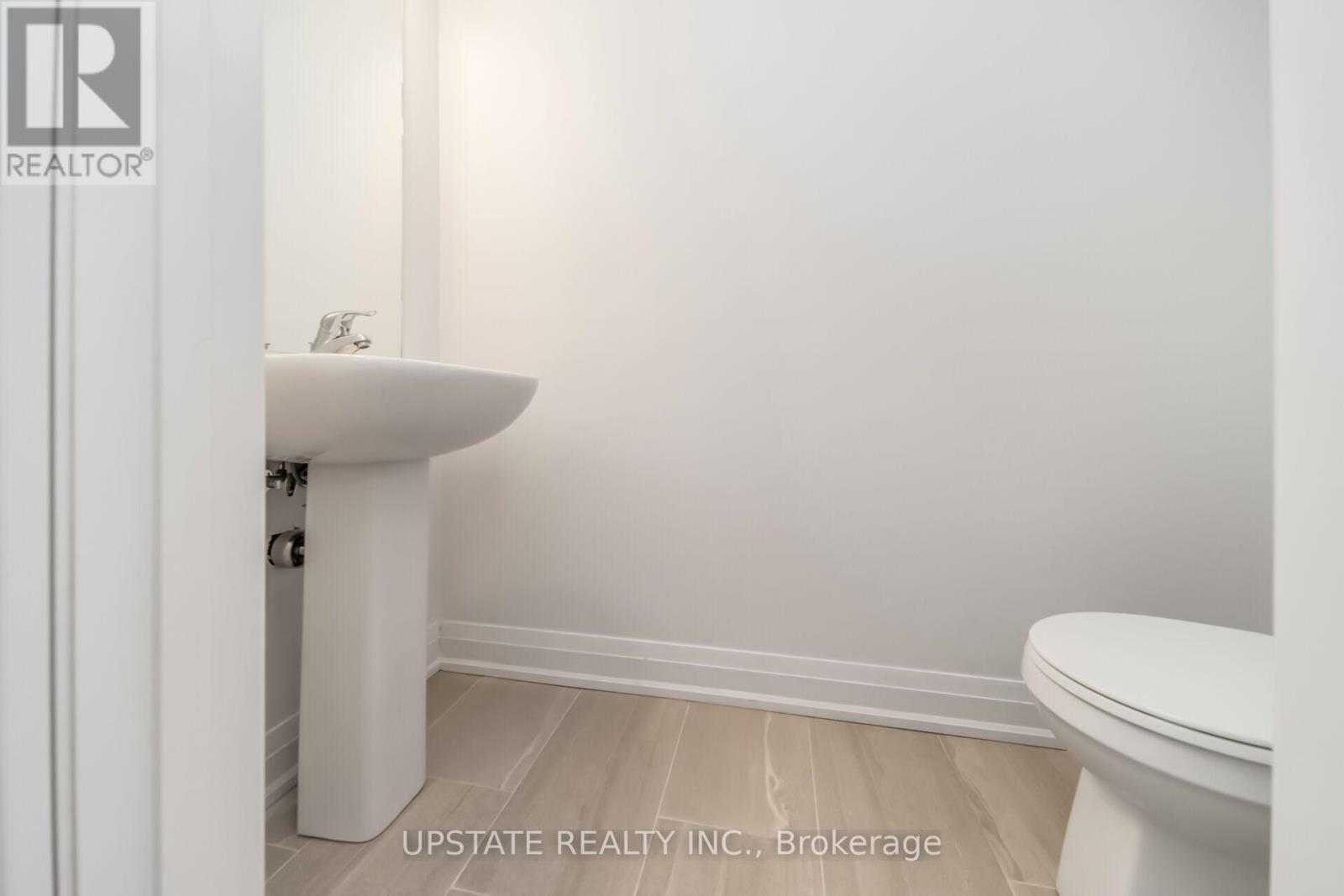 45 HUMBERSTONE DRIVE - 11