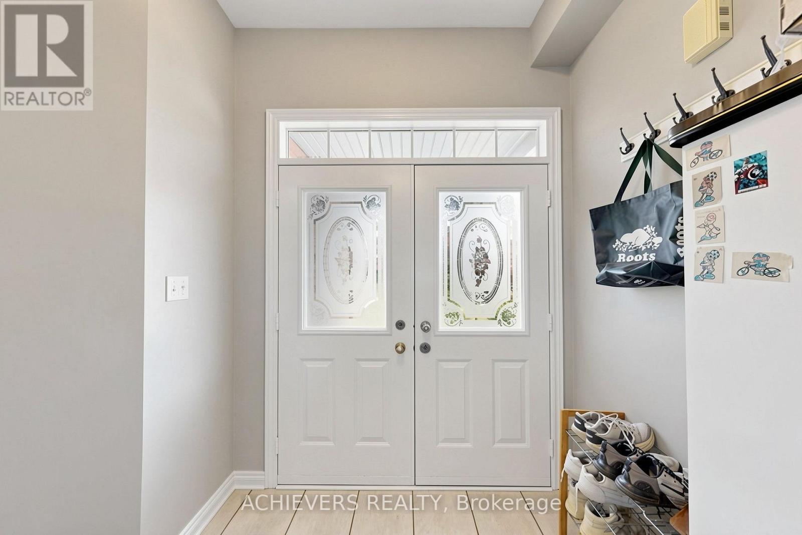 517 NAVIGATOR DRIVE - 19
