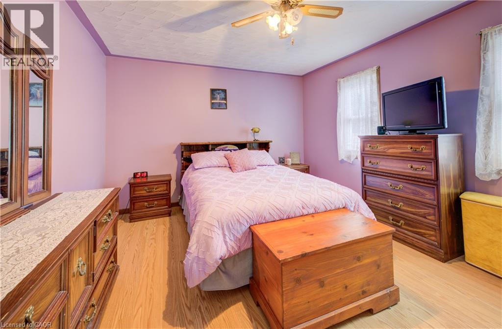 254 WELLINGTON Street W - 16