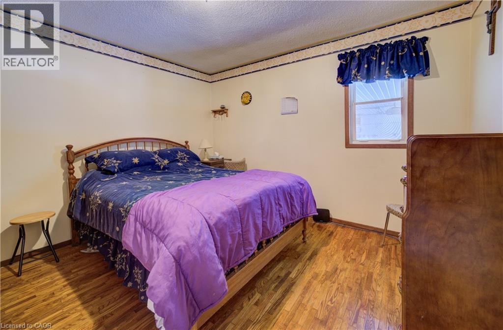 254 WELLINGTON Street W - 17
