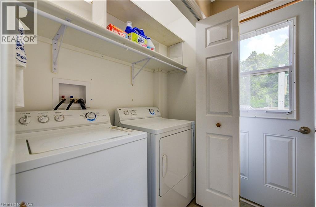 254 WELLINGTON Street W - 22