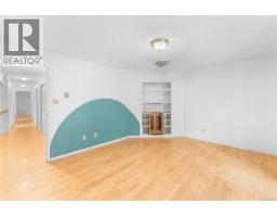 395 Lyngail Pl, Gabriola Island, BC V0R1X1 Photo 17