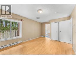 395 Lyngail Pl, Gabriola Island, BC V0R1X1 Photo 23