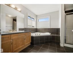 8385 Shaske Cr Nw, Edmonton, AB T6R0B4 Photo 25