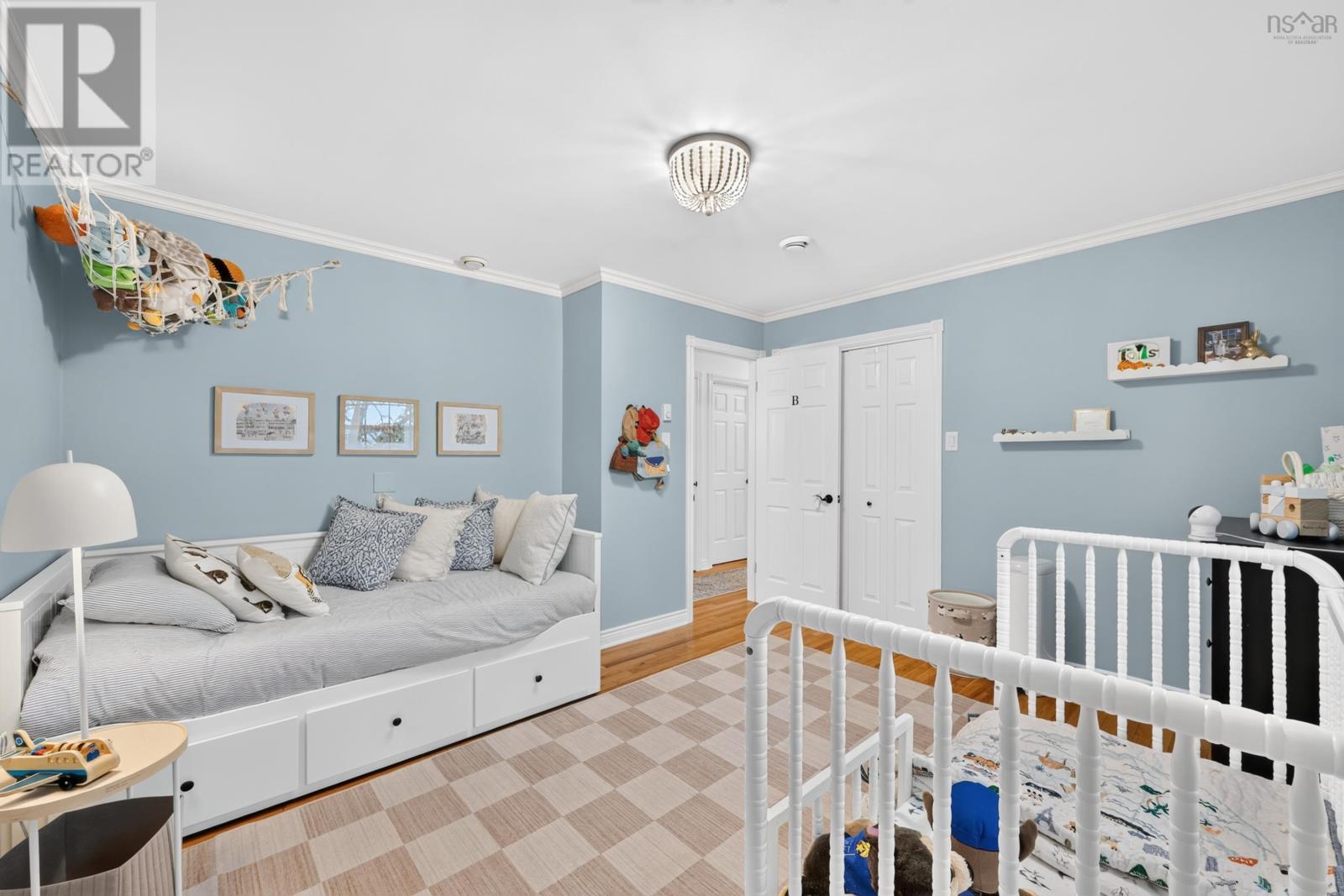 1864 Kings Road - 36