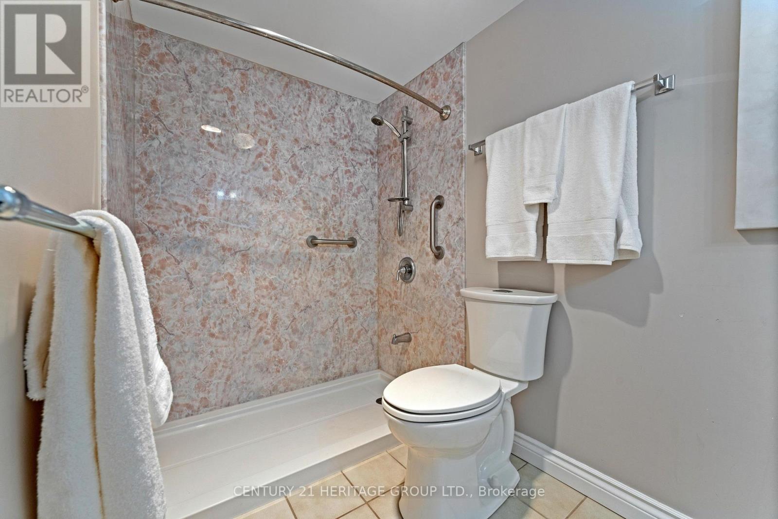 #PH 1 15390 YONGE STREET - 15