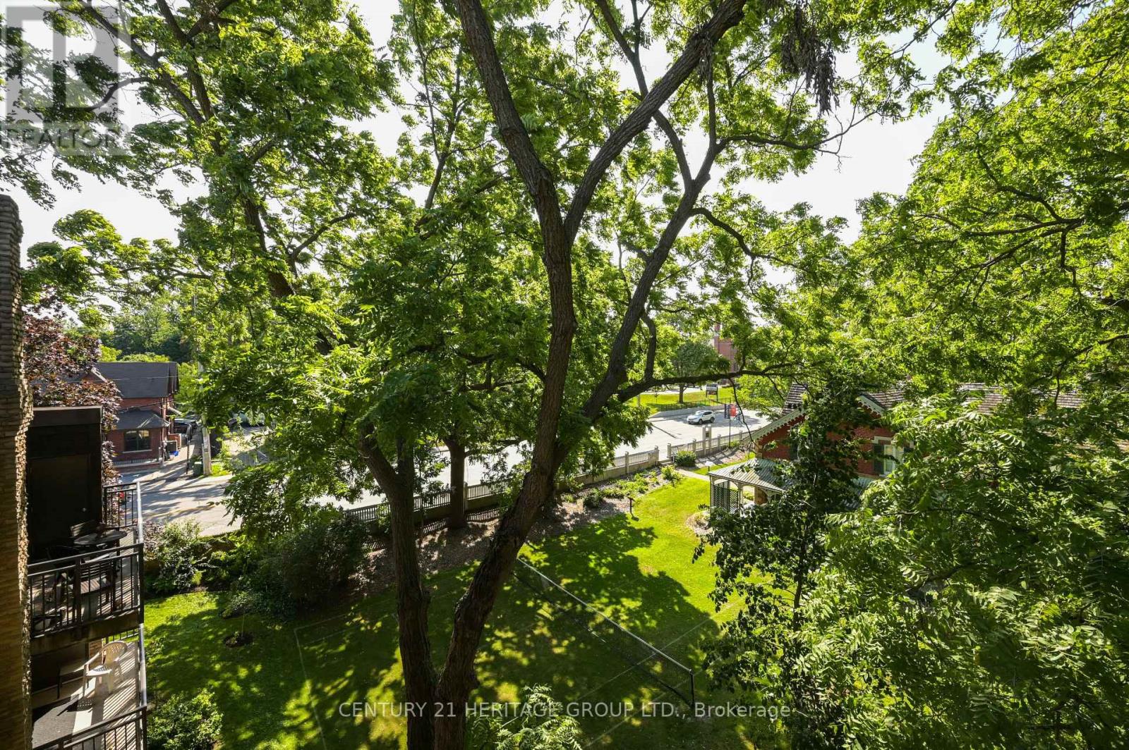 #PH 1 15390 YONGE STREET - Image 4