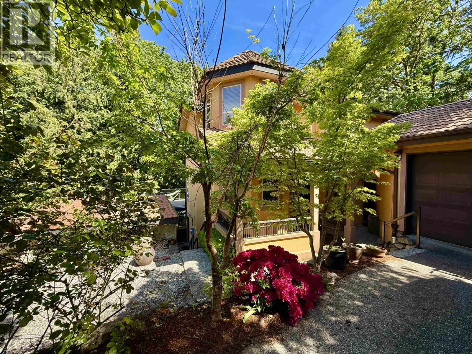 5836 MARINE WAY, Sechelt — photo 2