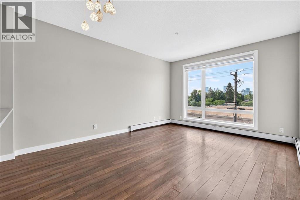 #304 607 17 Avenue NW - 4
