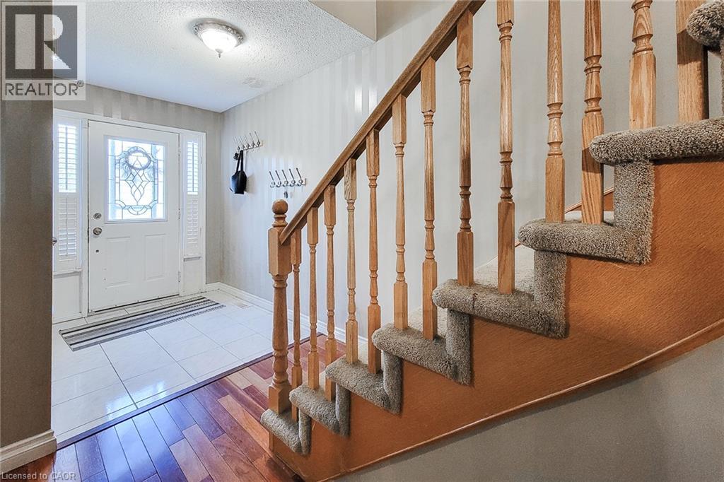 #50 502 BARTON Street - 10