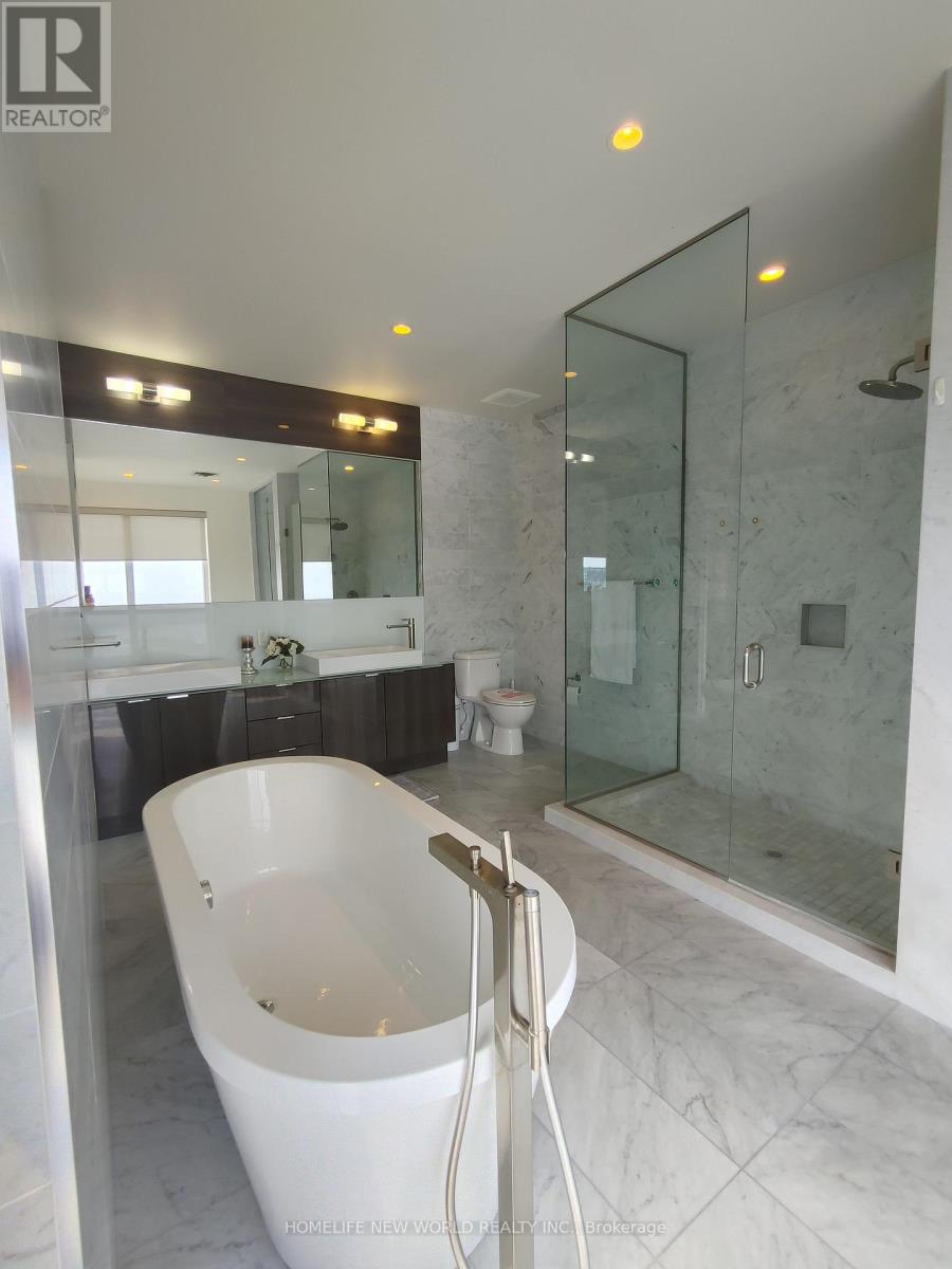 #4406 300 FRONT STREET W - 22