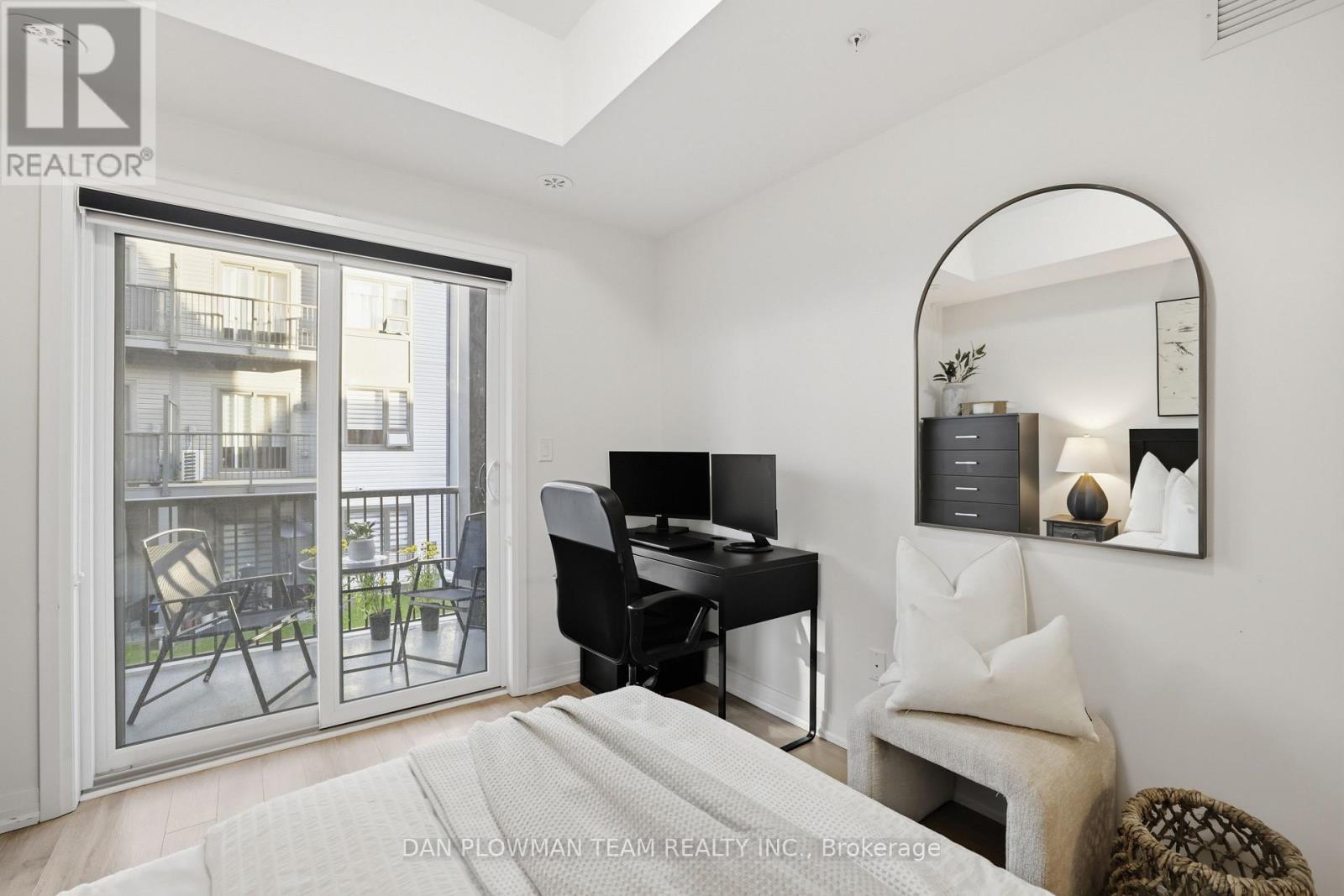 #1210 2635 WILLIAM JACKSON DRIVE - 16
