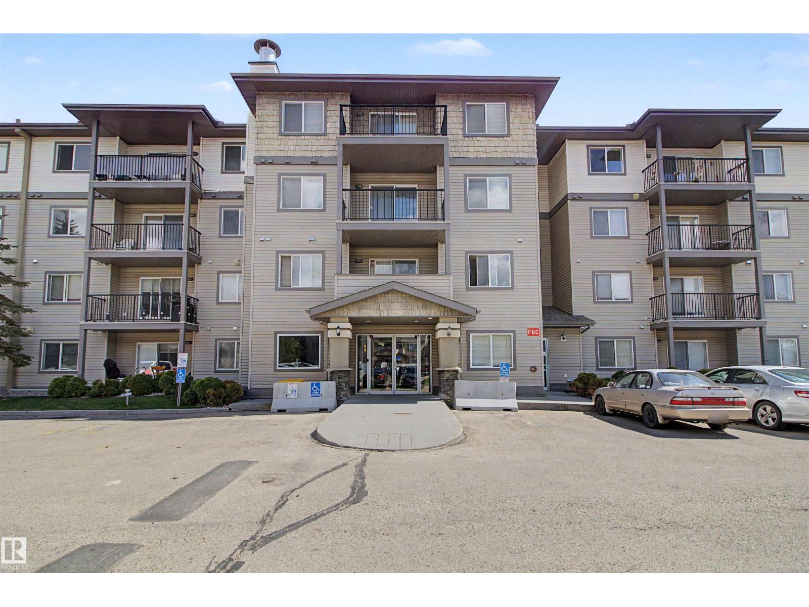 #204 309 CLAREVIEW STATION DR NW, Clareview Town Centre, Edmonton photo 1