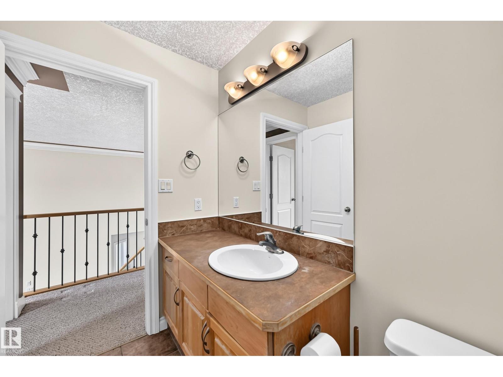 16619 72 ST NW - 40