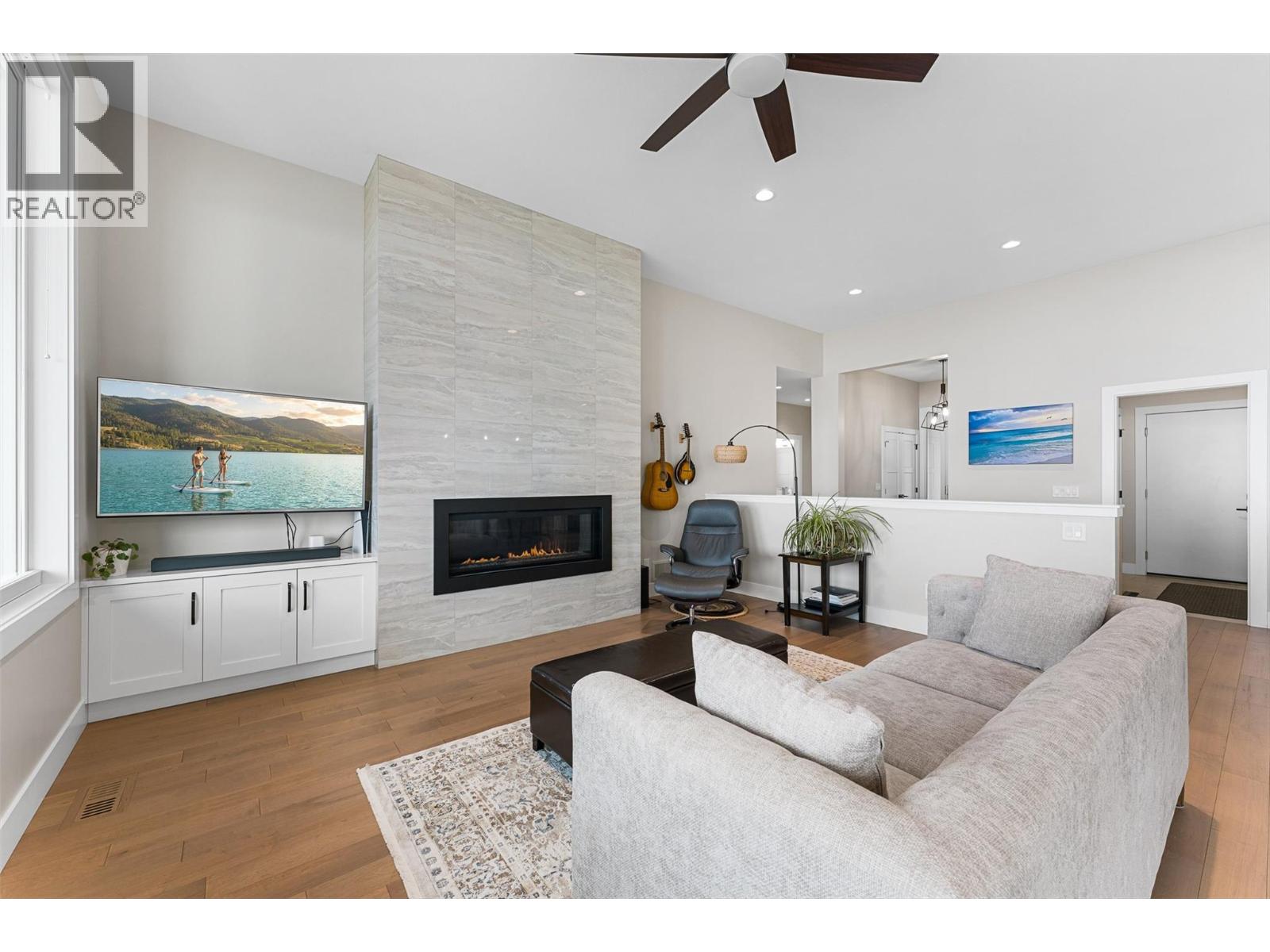 9830 Beacon Hill Crescent, Lake Country - Image 1