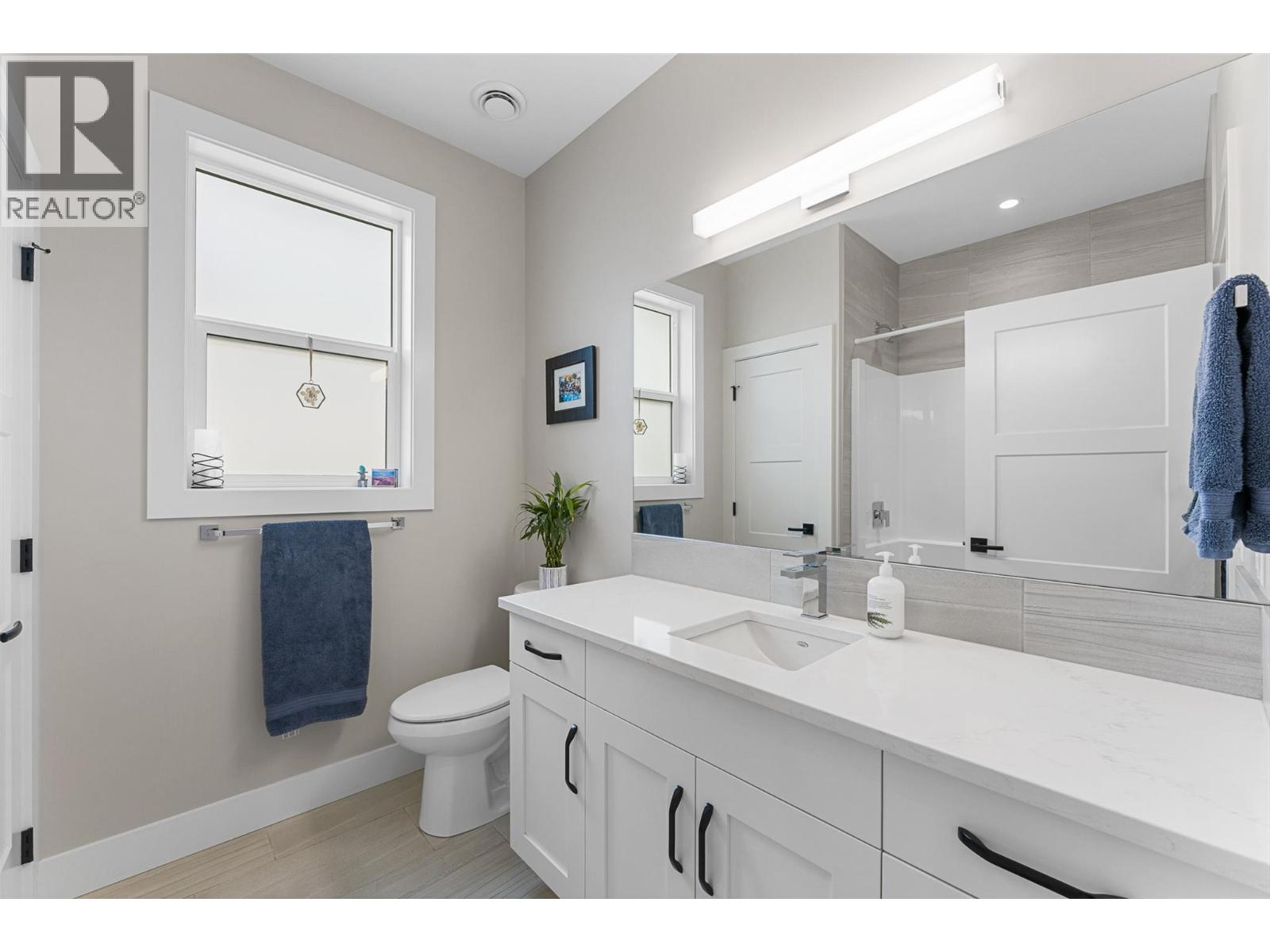 9830 Beacon Hill Crescent, Lake Country - Image 1