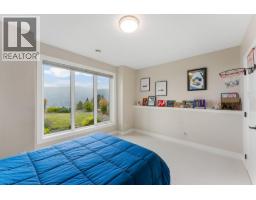 9830 Beacon Hill Crescent, Lake Country, BC V0E2G0 Photo 44