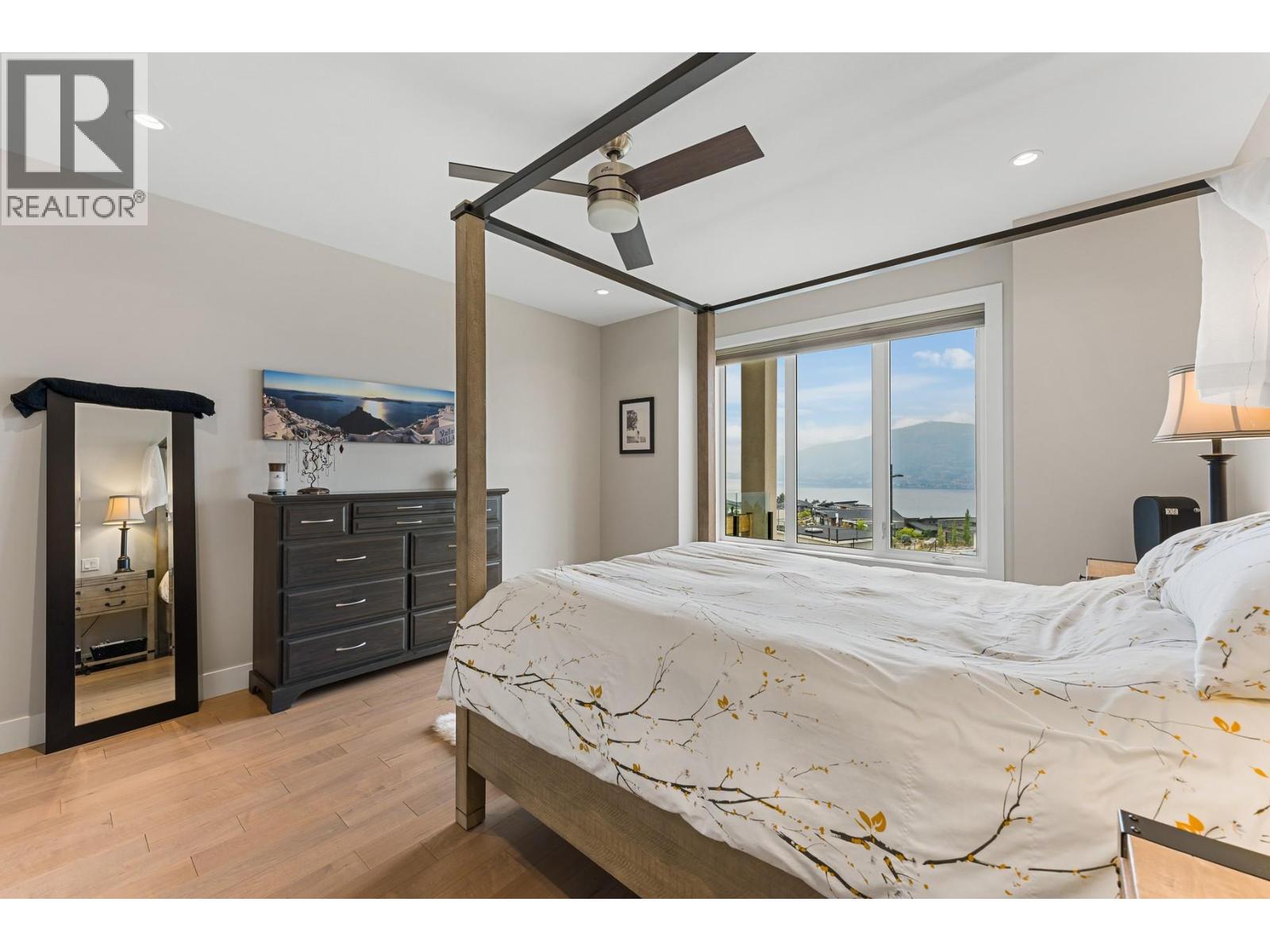 9830 Beacon Hill Crescent, Lake Country - Image 1