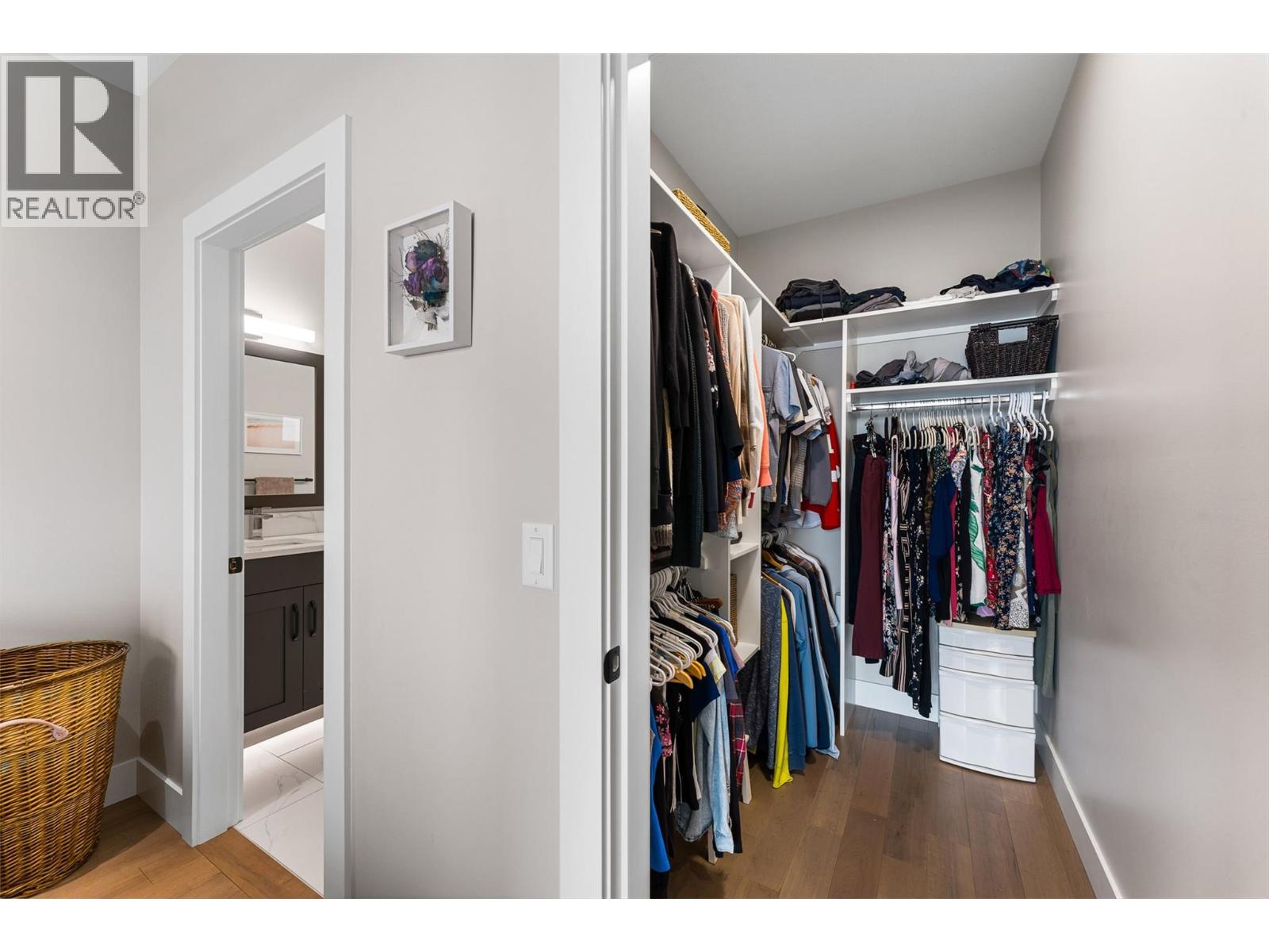 9830 Beacon Hill Crescent, Lake Country - Image 1
