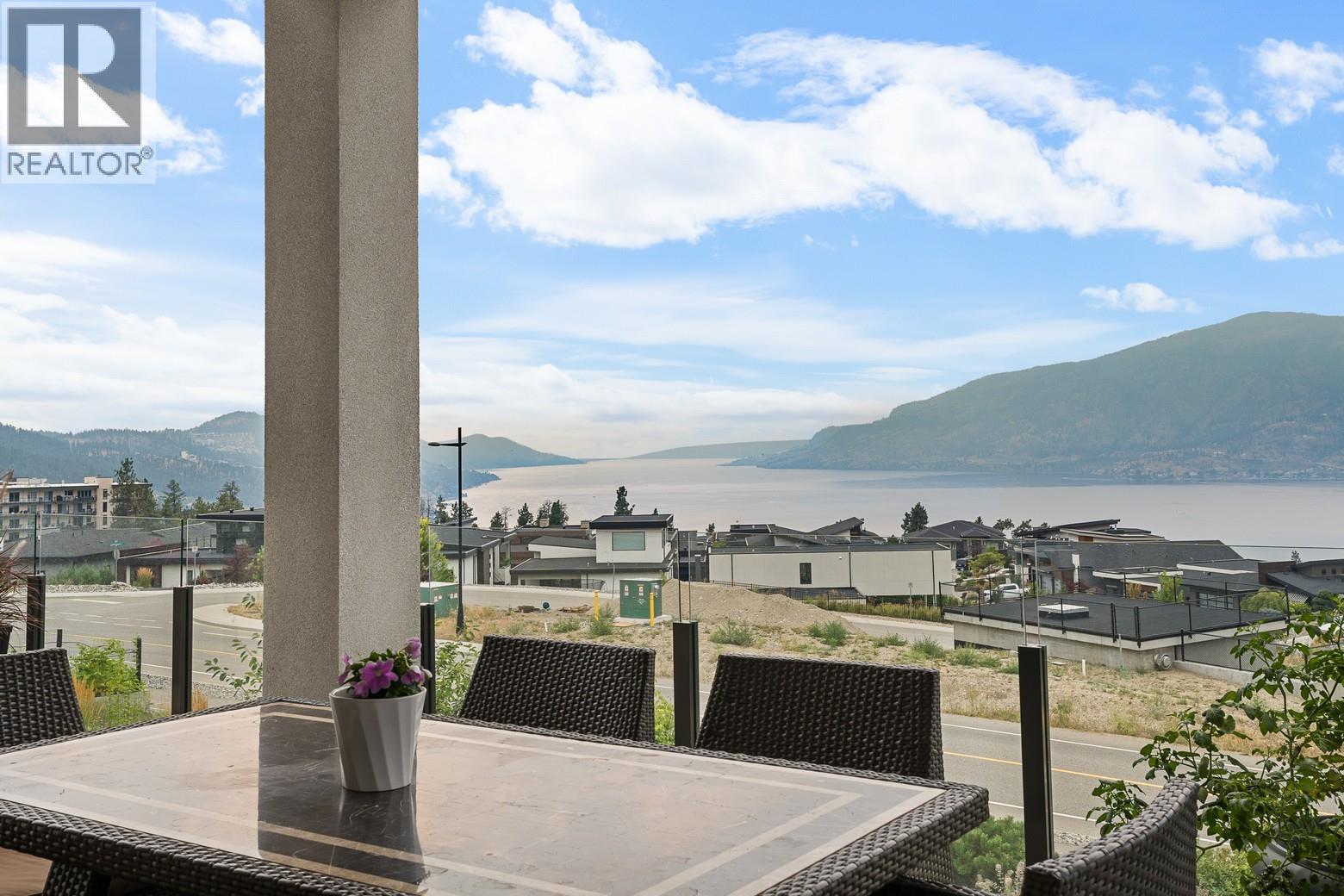 9830 Beacon Hill Crescent, Lake Country - Image 1