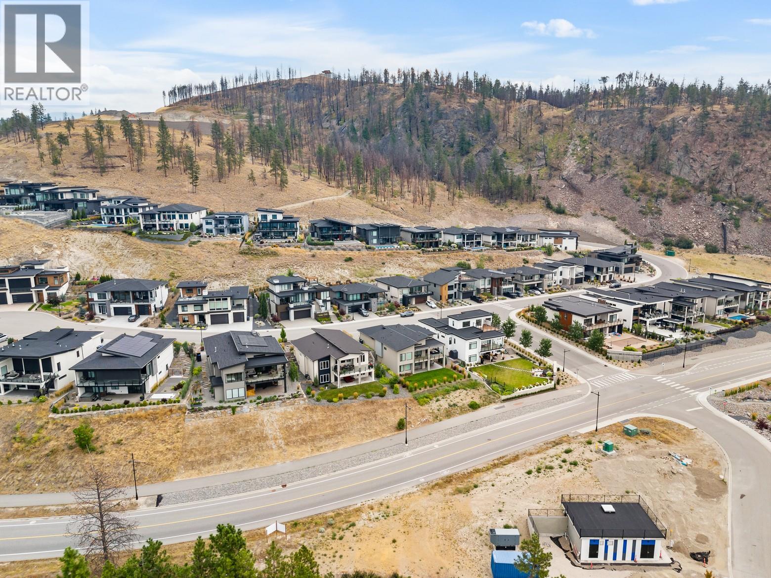 9830 Beacon Hill Crescent, Lake Country - Image 1