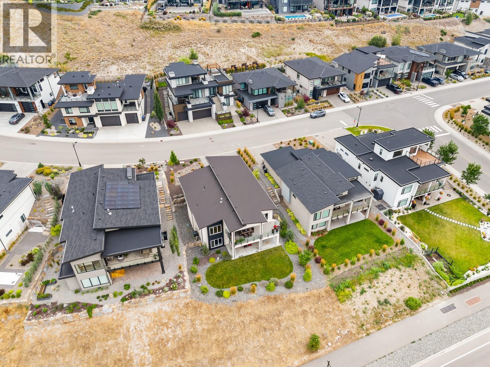 9830 Beacon Hill Crescent, Lake Country - Image 1