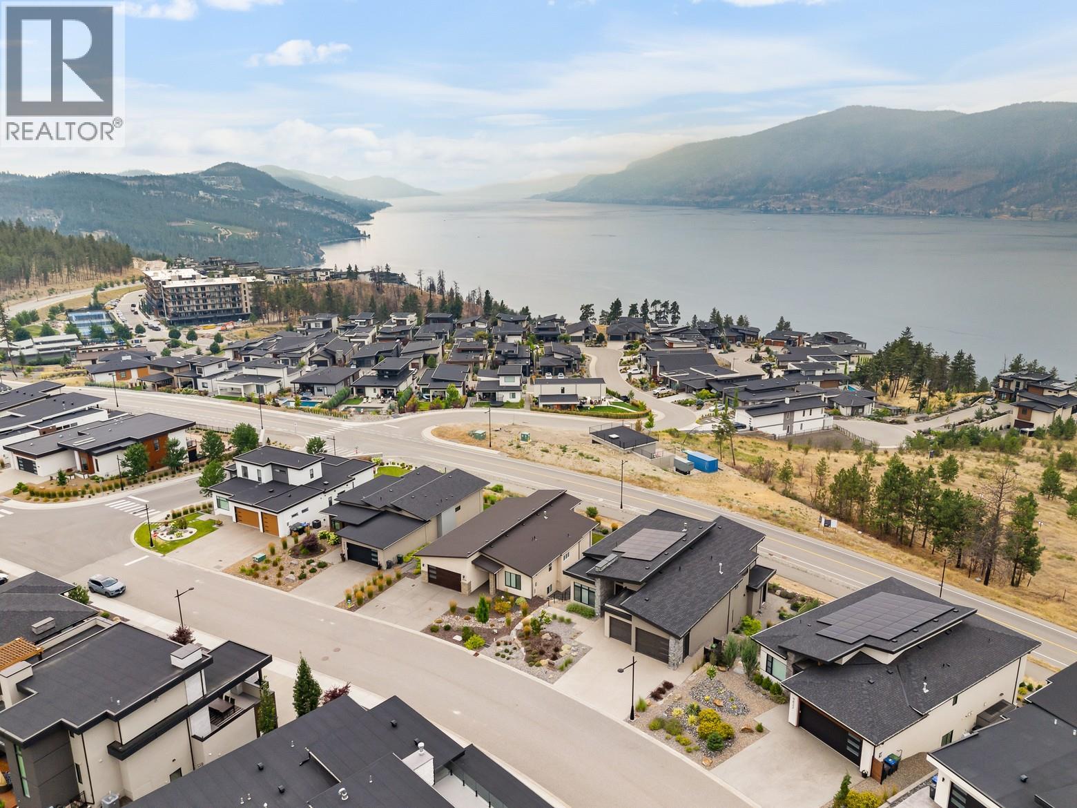 9830 Beacon Hill Crescent, Lake Country - Image 1