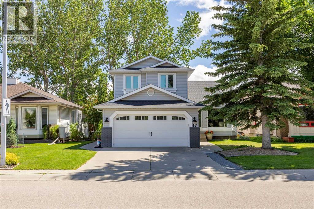17 Sunset Crescent