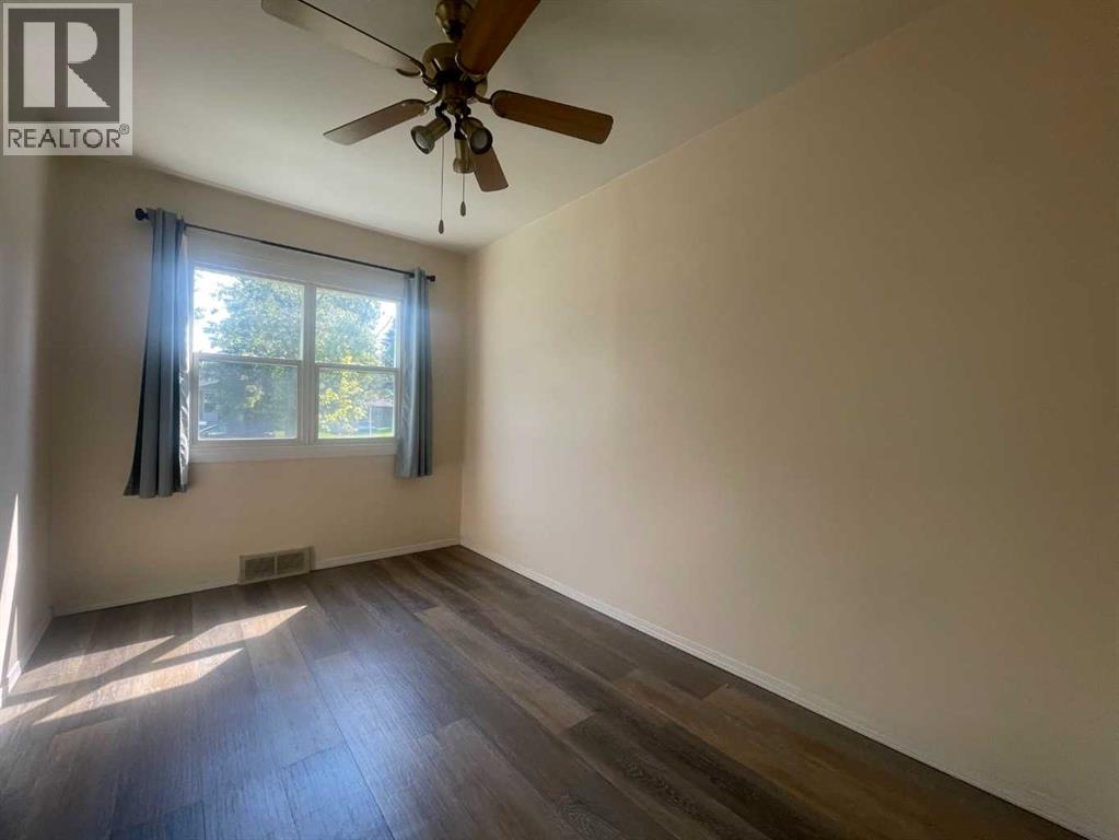 5306 50 Street - Image 12