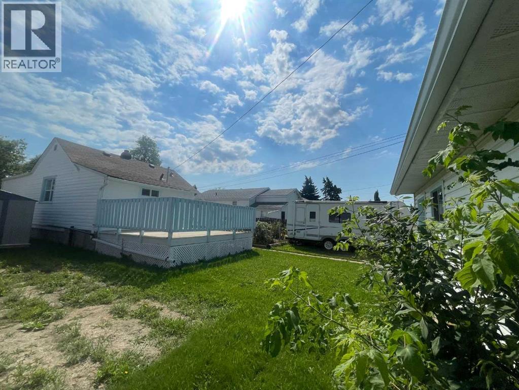 5306 50 Street - Image 24