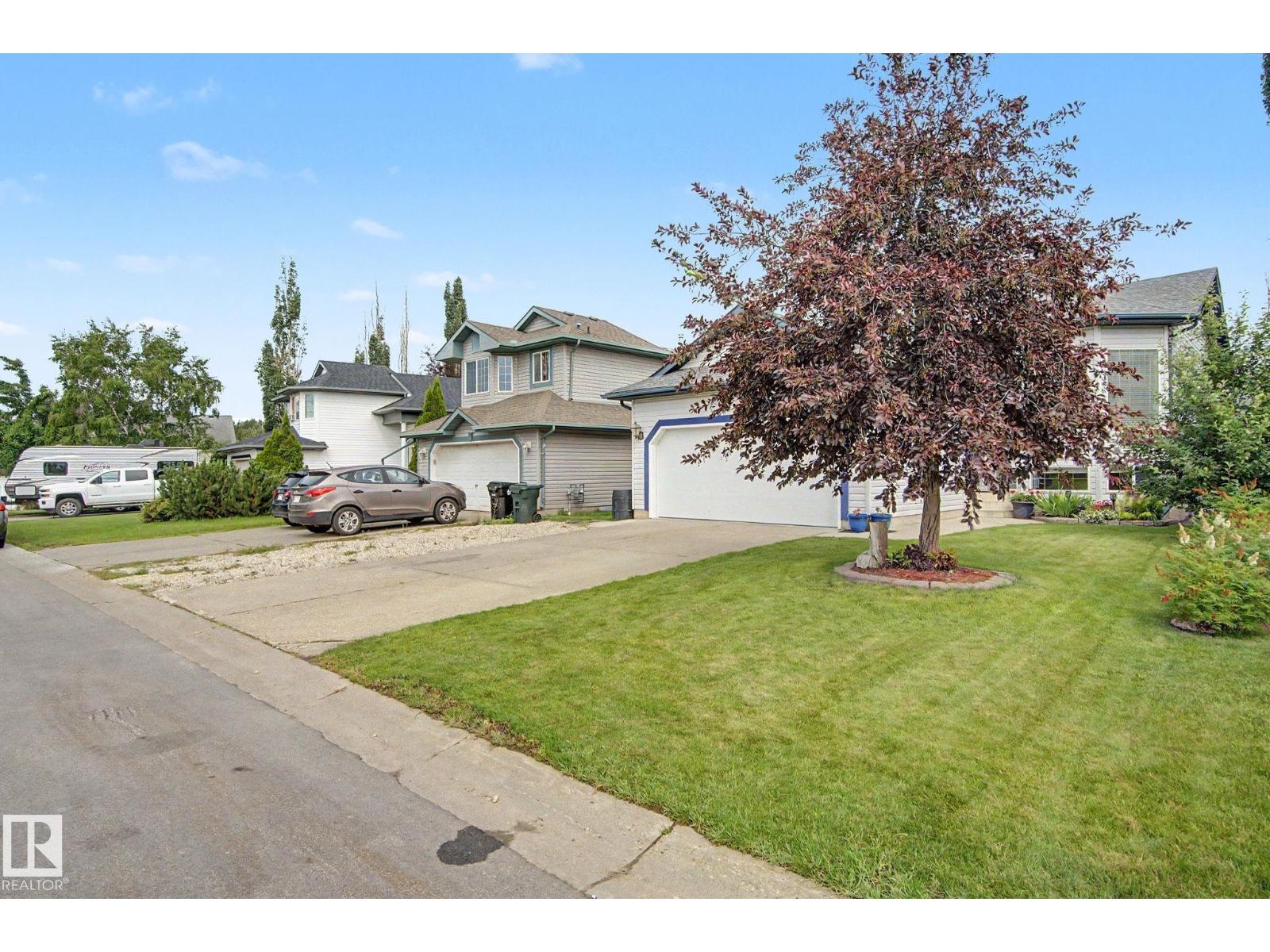 64 CREEKSIDE WY, Aspen Glen, Spruce Grove photo 2