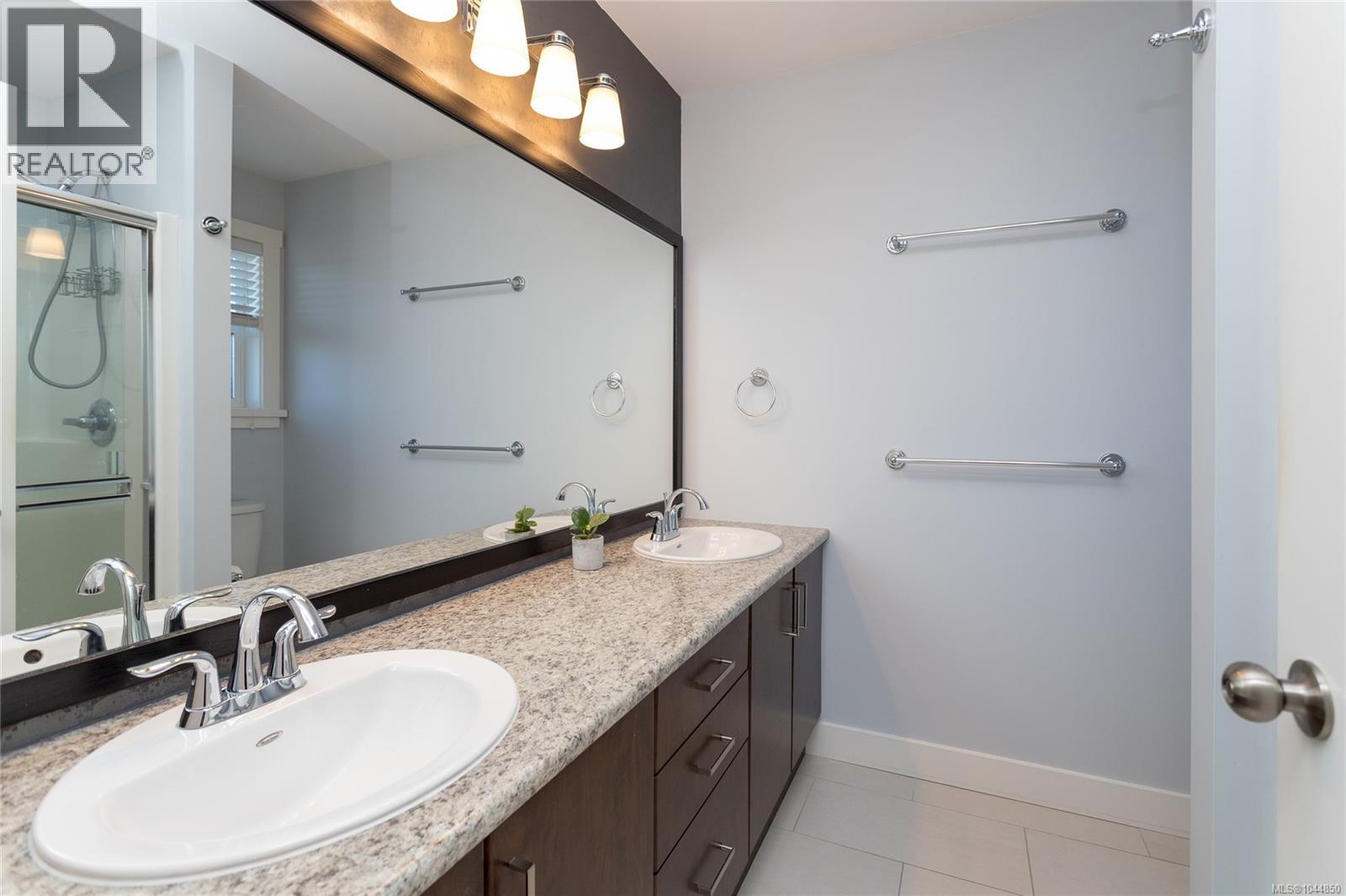 111 2957 Alouette Drive, Langford