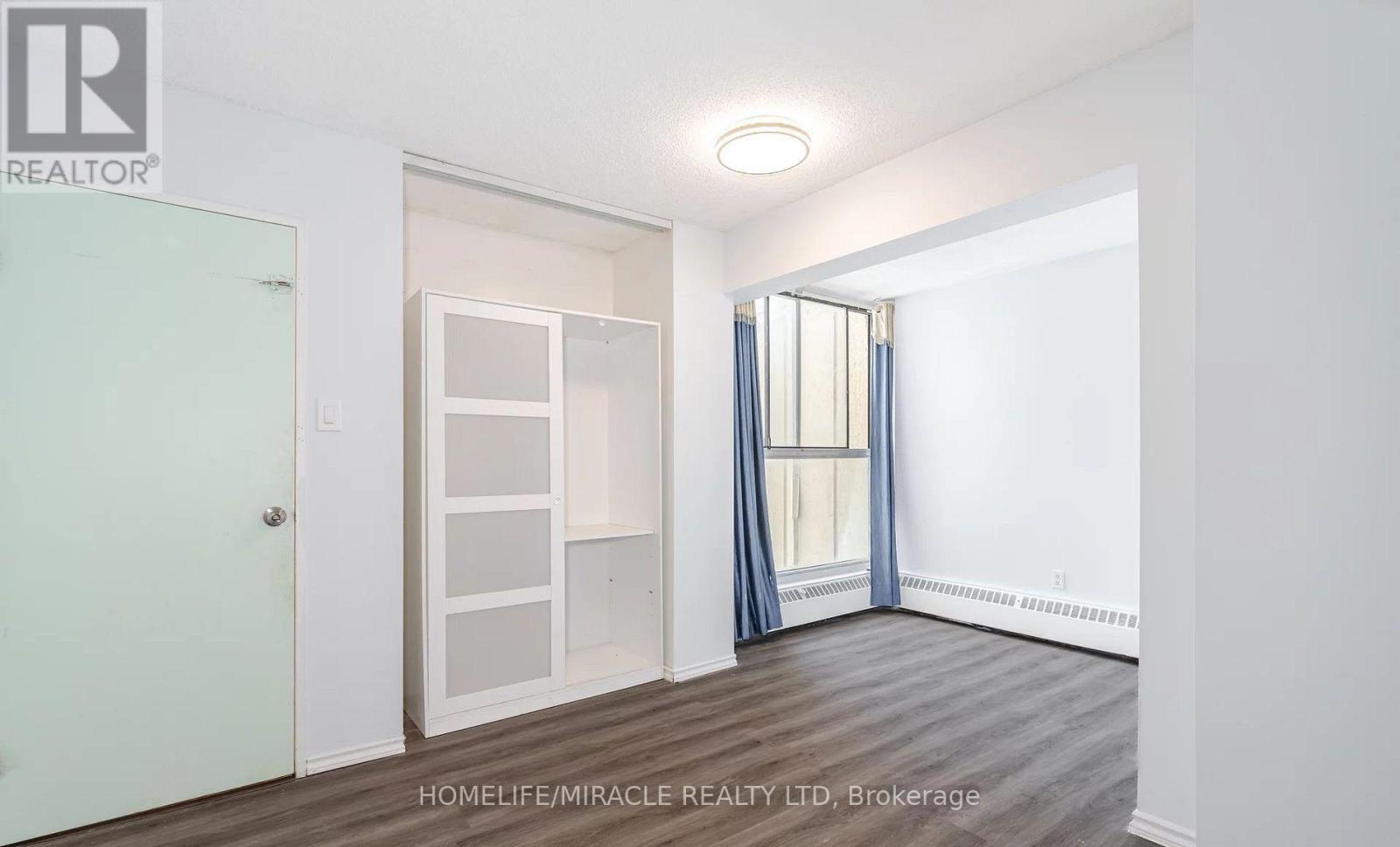 #517 4673 JANE STREET - 9
